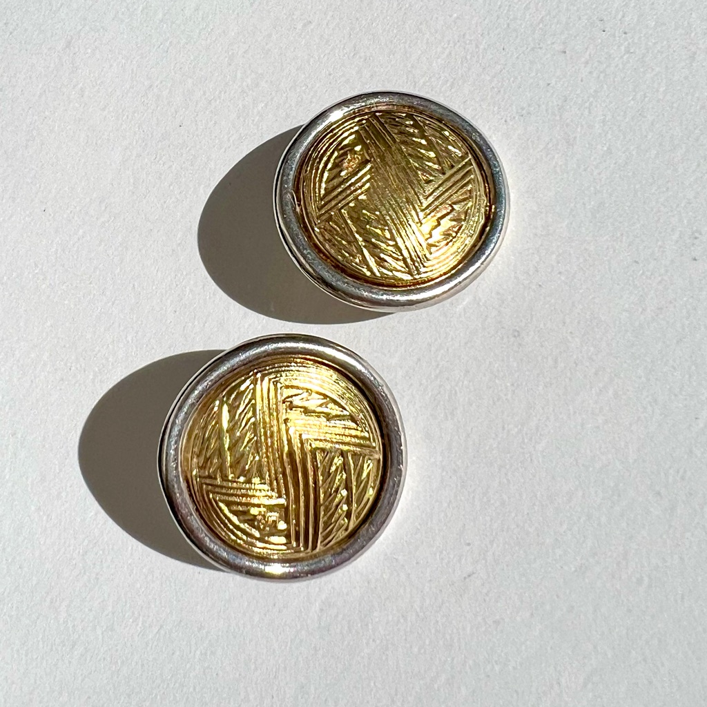 Vtg 18k & 925 Clip On Earrings